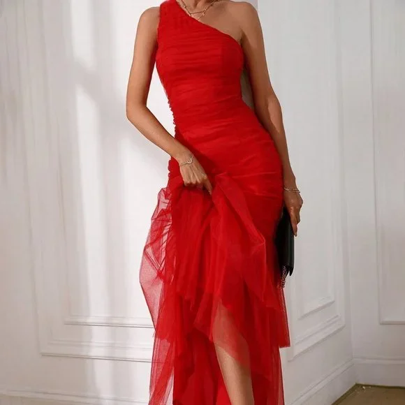 Red Preppy Womens One Shoulder Ruched Mesh Overlay Mermaid Hem Dress - Picture 3 of 5